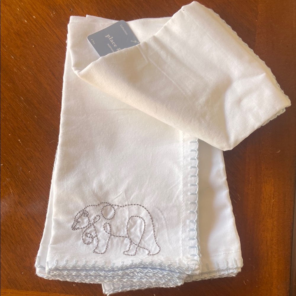 White Embroidered Napkins decor